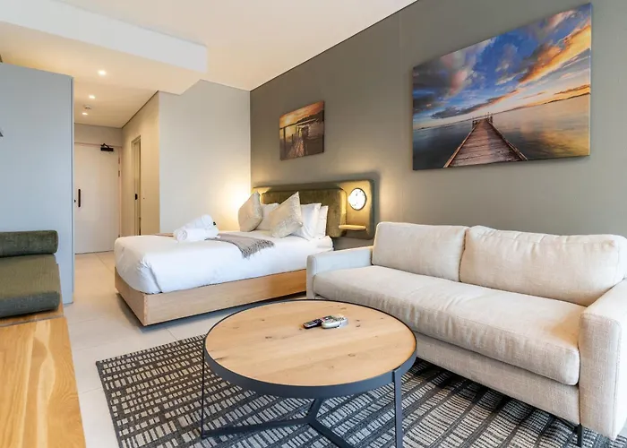 The Rose503: City Centre Apartment In Dewaterkant